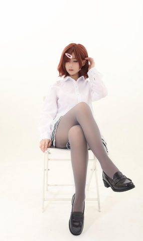 幼愛youmeko  – 樋口円香灰丝[25P]