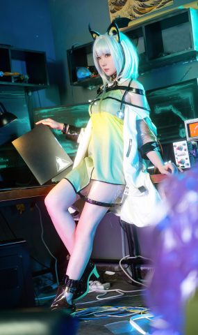 瓜希酱  – 明日方舟 凯尔希 (Kal’tsit)[21P]