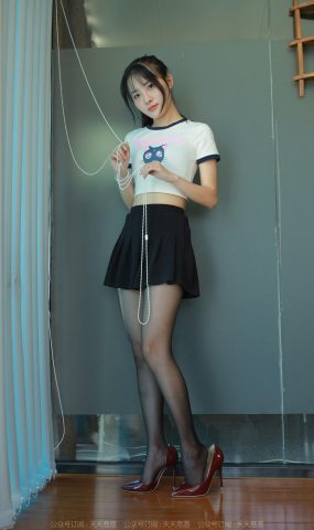 [IESS异思趣向] 耽丝 220914婉萍 [82P]