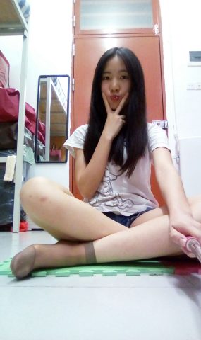 XUE妹校园寝室短丝系列012期 黄颖[40P]