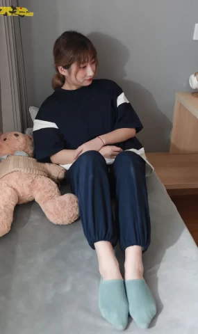 凡夫摄影 NO.0010 – 丽娜 伊人浅笑[190P]