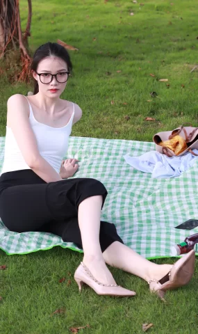 约拍系列 017号作品 攻速鞋室外[174P]