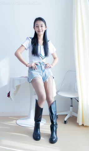 勿恋传媒 NO.2272 岚岚-长靴、薄咖丝、薄灰丝[187P]