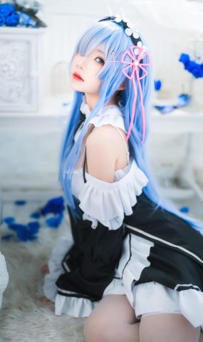 桜桃喵 长发蕾姆 [65P]