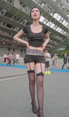 NO.1590 2024 广州车展 网荭美女车模 beautyleg LOOKBOOK 46[30P]