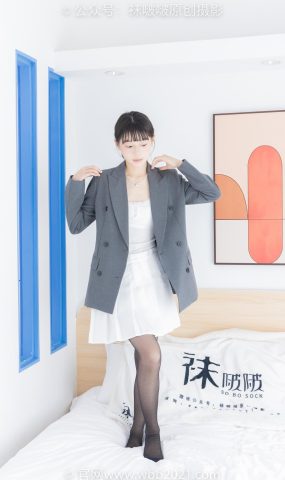 [BoBoSocks袜啵啵]NO.404 糯米-板鞋、黑丝、ol风[143P]