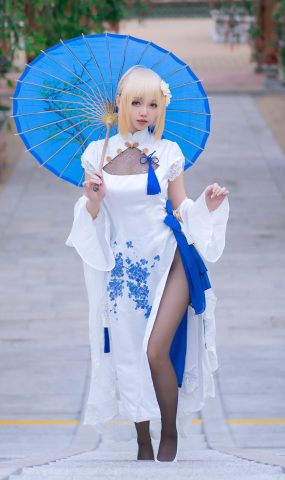 大大卷卷小卷 – FGOsaber 四周年旗袍[15P]