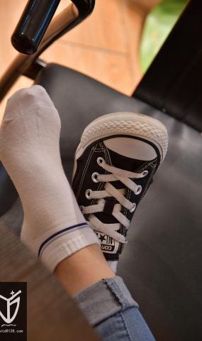 YJ街拍-006 鞋带 (1) [68P]