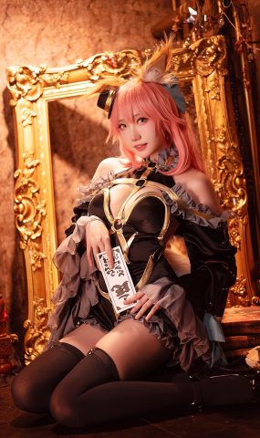 Coser瓜希酱福利 玉藻前 漆黑魔术服 [20P]