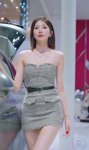 NO.1592 2024 广州车展 网荭美女车模 beautyleg LOOKBOOK 48[30P]