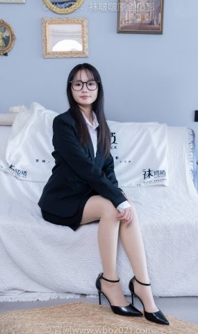 [BoBoSocks袜啵啵]NO.338 甜甜圈-高跟鞋、肉丝、ol风[135P]