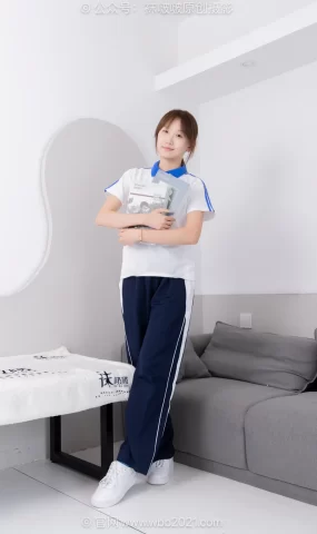 [BoBoSocks袜啵啵]NO.633 香菜-板鞋、白棉袜、裸足、校服[191P]