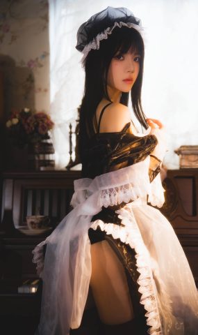 桜桃喵  – 透明女仆[46P]