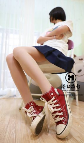 [誉铭传媒]袜足摄影 2019年 NO.070[106P]