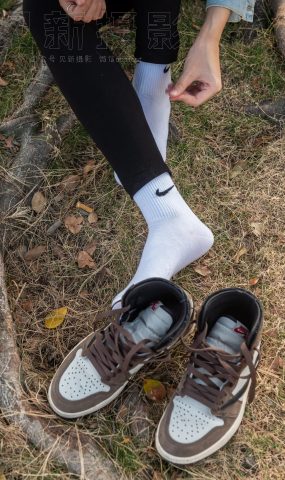 [见新摄影]NO.032 泥土色 倒钩AJ（婧 会展公园）(2) [84P]