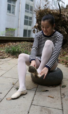 大西瓜爱牙膏-2018 10月活动 模特2（二） 舞蹈 （2） [144P]