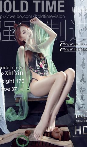 [Ligui丽柜]2022.07.29 玉足清茶 心心 (2) [55P]