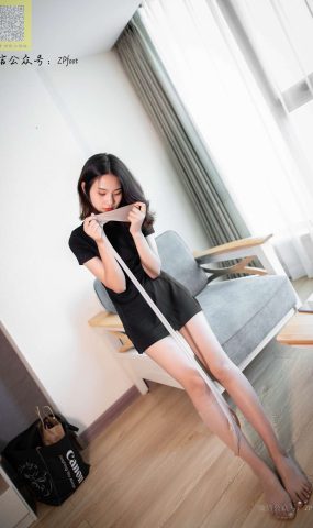 [山茶摄影] NO.168 丝袜穿搭11 在现浏览
