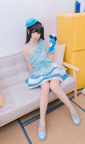 网荭Coser@面饼仙儿 黑猫打歌服 在现浏览