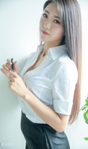 兔玩映画 B025 秘书解解 在现浏览