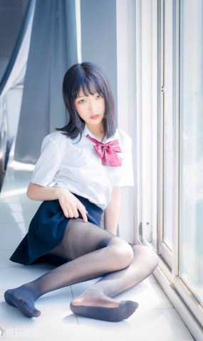 兔玩映画 C187 教室里的少女 [45P]