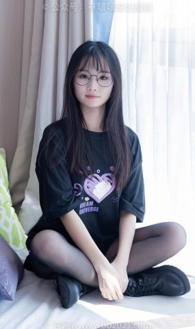 [BoBoSocks袜啵啵]NO.406 甜甜圈-马丁靴、黑丝[150P]