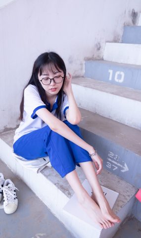 [BoBoSocks袜啵啵]NO.002 稚予-校服、贝壳头、白棉袜、裸足[139P]