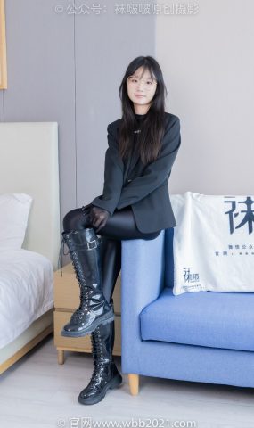 [BoBoSocks袜啵啵]NO.423 甜甜圈-长靴、黑丝、连体衣裤里丝[145P]