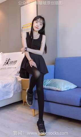 [BoBoSocks袜啵啵]NO.130 稚予-两双穿脏篮球鞋、厚黑丝[145P]