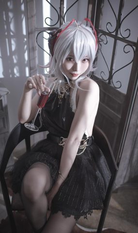 切切celia – 明日方舟 W 礼服[20P]