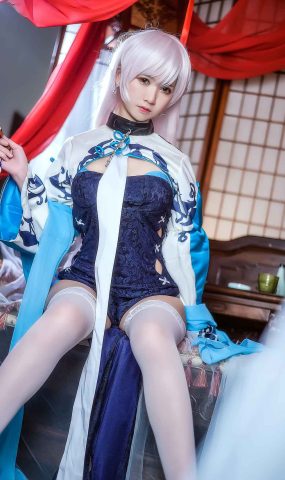 网荭Coser@鳗鱼霏儿 贝姐 在现浏览