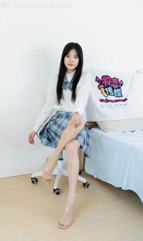 勿恋传媒 NO.2415 茯苓-高跟凉鞋、短肉丝、黑丝、船袜[125P]