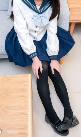 兔玩映画 C044 黑色连裤袜 在现浏览