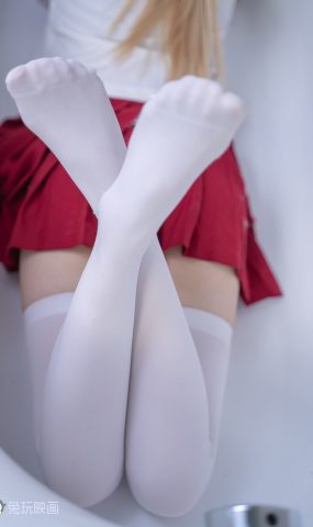 兔玩映画 C064 浴缸里的红裙白丝 在现浏览