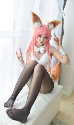 Cos小解解雪琪 玉藻前黑丝兽耳兔女郎 [30P]