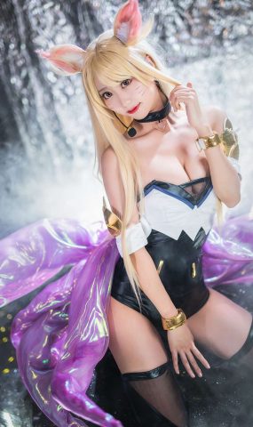 微博红人动漫Coser@黑川 阿狸 KDA √ 在现浏览