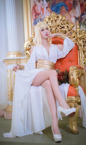 微博红人动漫Coser@黑川 尼禄写真本 在现浏览