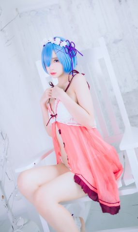 网荭Coser@疯猫ss 蕾姆 在现浏览