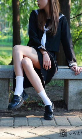 [见新摄影]NO.002 一厘甜酒 公园JK至服棉袜[161P]