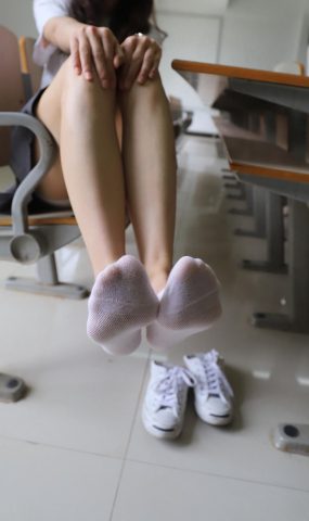 大西瓜爱牙膏-2019 11X活动 模特2（二） 教室短裙船袜 (5) [45P]