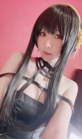 霜月shimo  Yor Forger [15P]