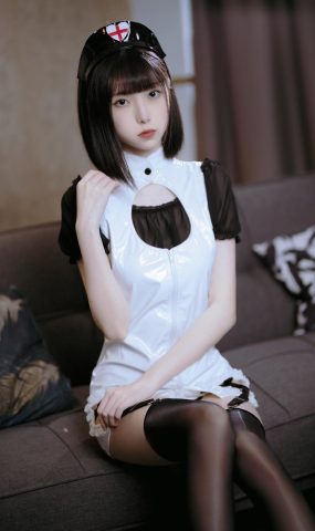 许岚(叁月life)  – 黑丝互士[36P]