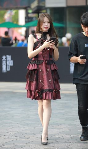 唯美街拍 NO.1156 肉丝高跟女友1 [128P]