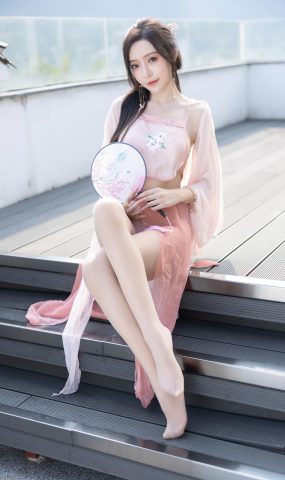 王馨瑶Yanni – 粉色古装情趣[30P]