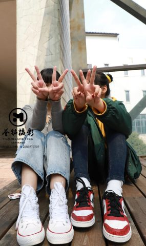 [誉铭传媒]袜足摄影 2020年《05.10 定制作品》[113P]