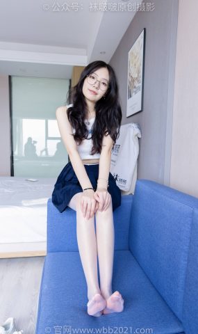 [BoBoSocks袜啵啵]NO.305 小甜豆-运动鞋、人字拖、袜套、油亮白丝[140P]