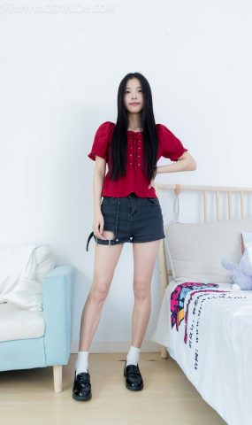 勿恋传媒 NO.2274 茯苓-皮鞋、白棉袜、裸足[122P]