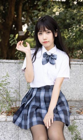 不呆猫  – 泳衣JKXUE妹[48P]