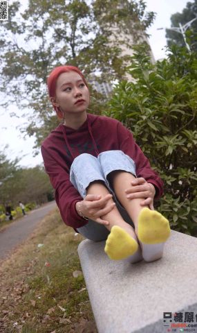 [只糖棉袜]NO.166 彤彤 尘埃里的花朵[211P]