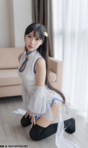 [喵糖映画] VOL.066 萌芽儿o0 旗袍半截袜 在现浏览